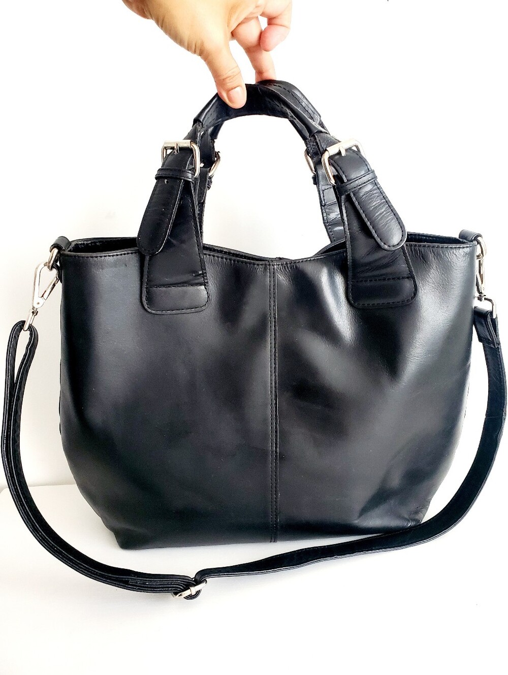 Black Vegan Leather Handbag Bag With Crossbody Strap